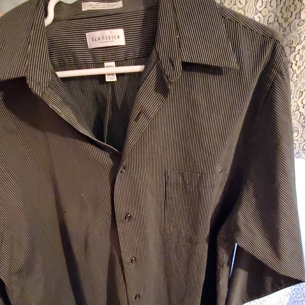 Mens button down dress shirt